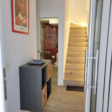 בית נופש Casa Helene Con Terraza Privada